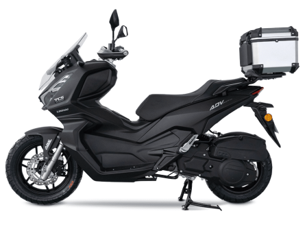 adv-buck-all-colours-black-black-low-01-900x741